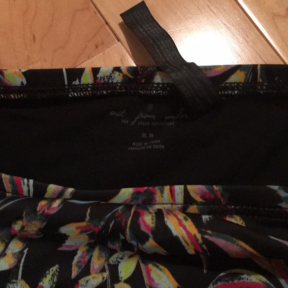 Out from under Winnie cross strap printed bikini - Picture 6 of 6